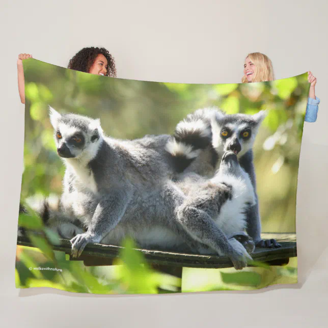 Funny Surprised Lemurs of Madagascar Fleece Blanket