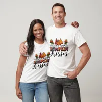 Retro Autumn Wishes Pumpkin kisses - Fall T-Shirt