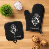 Personalized Monogram Initial  Oven Mitt & Pot Holder Set