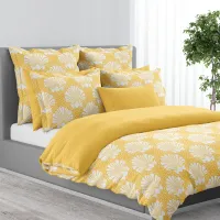 Yellow Coastal Seashell Dotted Pearls Beachy Duvet Cover