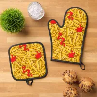 Ketchup and Fries Funny Food Pattern Oven Mitt & Pot Holder Set