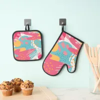 Colorful Abstract Oven Mitt & Pot Holder Set