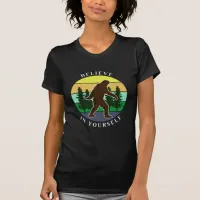 Believe in Yourself | Vintage Sunset Bigfoot   T-Shirt