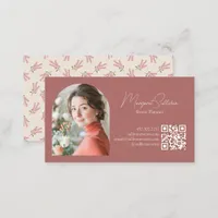 Chic Flowers Elegant Simple Minimal QR Code Business Card