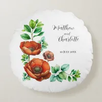 Sublime Watercolor Red Poppies in Vintage Style Round Pillow