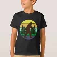 Sasquatch Believer | Vintage Sunset Bigfoot   T-Shirt