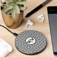 Modern Monochrome Black and White Wireless Charger