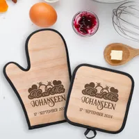 Rustic Wood Mr & Mrs Hearts Bride Groom Wedding Oven Mitt & Pot Holder Set