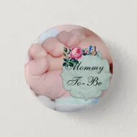 Baby's Little Hand "Mom to be" Baby Shower Button