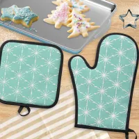 Festive Winter Snowflakes Pattern Aqua Christmas Oven Mitt & Pot Holder Set