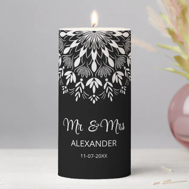 Elegant simple black and white wedding pillar candle