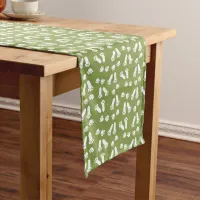 Green & White Bunny Tracks Table Runner