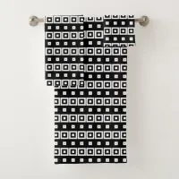 Trendy Chic Black & White Op Art Geometric Pattern Bath Towel Set