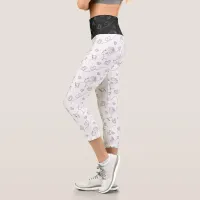 Women Hearts and Butterfly One-Line Art Patterned Capri Leggings