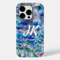 Pretty Blue and White Flowers or Snowflakes   Case-Mate iPhone 14 Pro Case