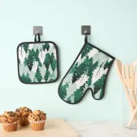 Snow Scene Festive Green Winter Trees Christmas Oven Mitt & Pot Holder Set