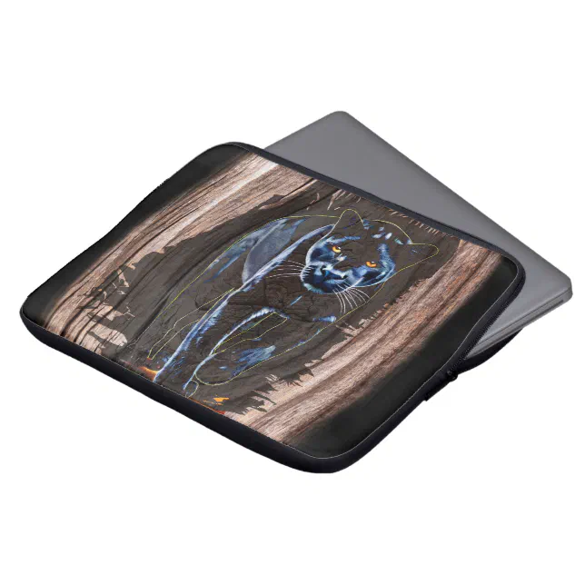 Panth&#232;re sortant du bois - Panther Laptop Sleeve