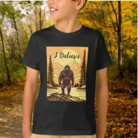 Retro Bigfoot Vintage Sasquatch Mountains   T-Shirt