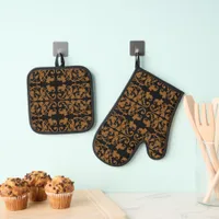 Vintage Romantic Elegant Antique  Oven Mitt & Pot Holder Set