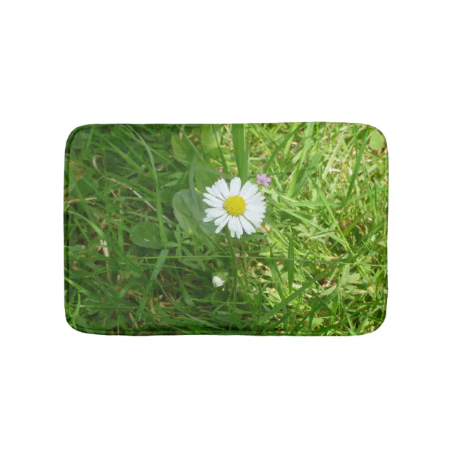 Pretty Little White and Yellow Miniature Daisy Bathroom Mat