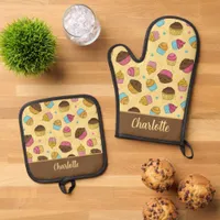 Cupcakes and Muffins Cute Food Patterned Oven Mitt & Pot Holder Set