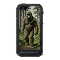 Bigfoot Walking through the Woods Waterproof Case For iPhone SE/5/5s