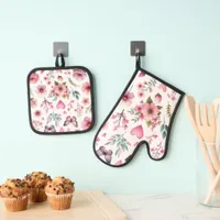 Pink Floral Girly Oven Mitt & Pot Holder Set