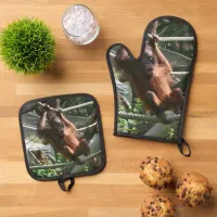 Baby Orangutan - Hang in there Oven Mitt & Pot Holder Set