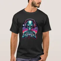 Gaming Alien Extraterrestrial Being T-Shirt