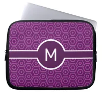 Single-Letter Monogram on Purple Hexagons Laptop Sleeve