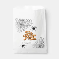 Trick or Treat Typography w/Spiders ID680 Favor Bag