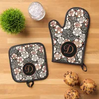 Japanese Black and Red Floral Pattern Personalized Oven Mitt & Pot Holder Set