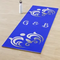 Monogrammed simple Silver on Blue | Yoga Mat