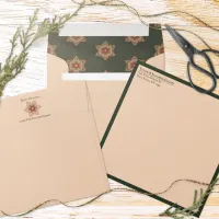 Holly Star Traditional Christmas Green Accents Envelope