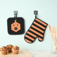 Halloween Mosaic Jack-o-Lantern with Optional Text Oven Mitt & Pot Holder Set