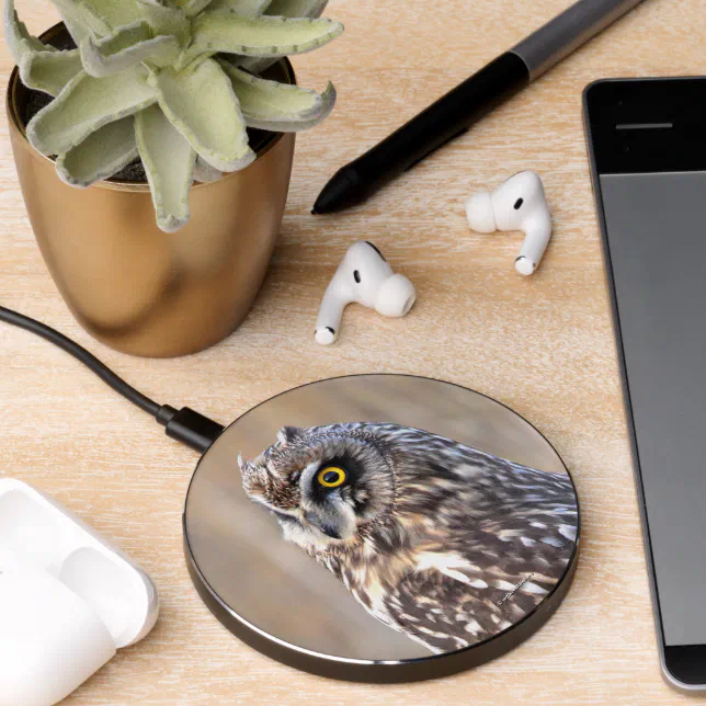 Stunning Short-Eared Owl in the Marshes Wireless Charger