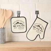 Inspirational Bible Verse Isaiah 60:1  Oven Mitt & Pot Holder Set