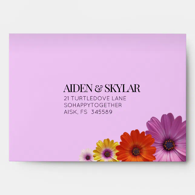 Elegant Daisies with Purple Glitter Wedding Envelope