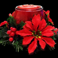 EO Festive Red Christmas Candle Holly Poinsettias