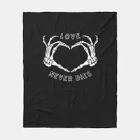 Skeleton Heart Hands Funny Classic Style Fleece Blanket