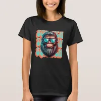 Vintage Squatch Retro Style Comic Pop Art T-Shirt