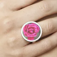 Vibrant Fuchsia Pink Rose Blossom Makro Ring