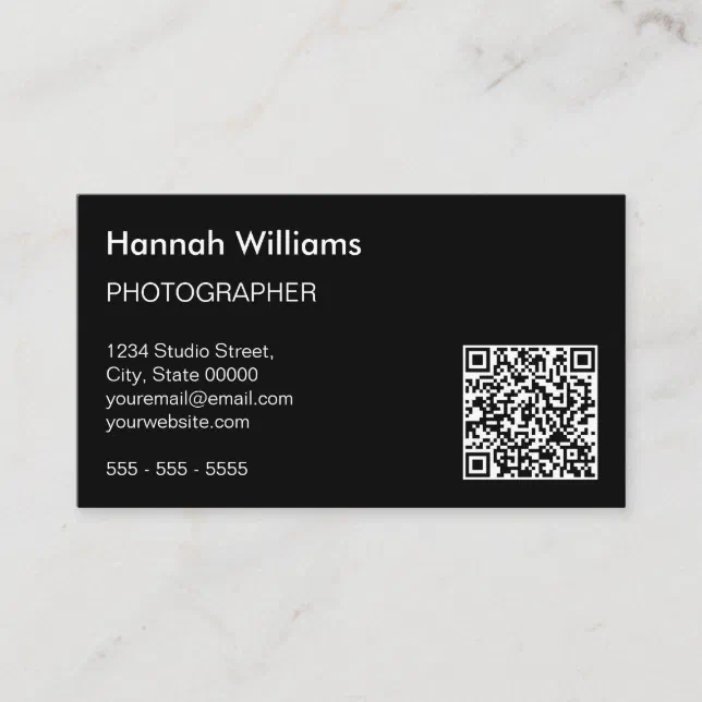 QR Code Modern Minimalist Black Business Card