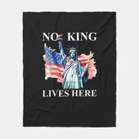 No King Lives in America Freedom Flag Patriotic Fleece Blanket