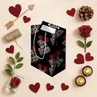 Chic Black Red Rose Be Mine Medium Gift Bag