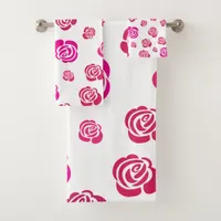 Red Pink and Magenta Roses in a Flowery Pattern Bath Towel Set