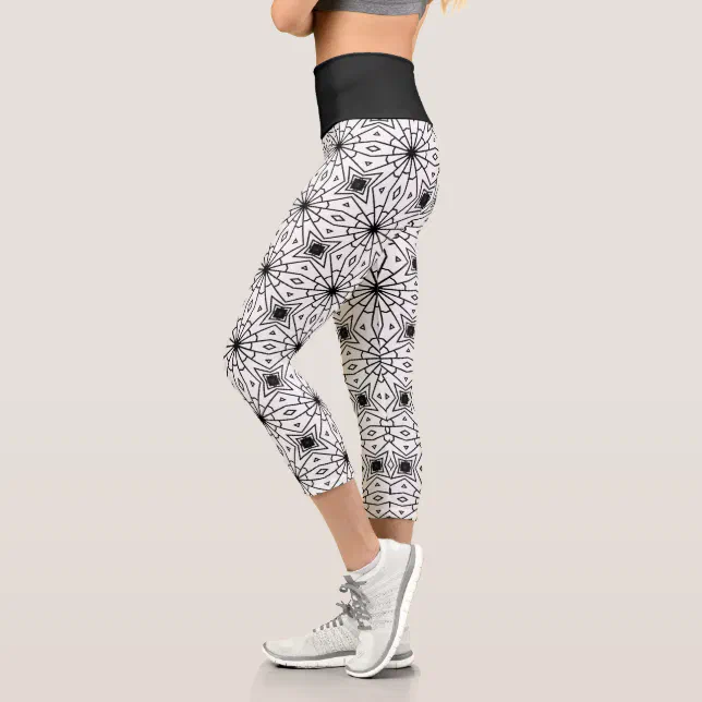 Modern Abstract in Black and White | Capri Leggings