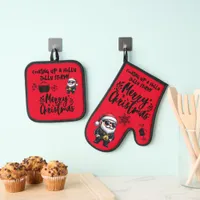 Cooking up a Holly Jolly Storm red Christmas | Oven Mitt & Pot Holder Set