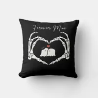 Mine, Valentines Day Classic - Skeleton Hands Hear Throw Pillow