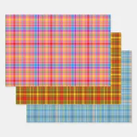 Plaid patterns wrapping paper sheets